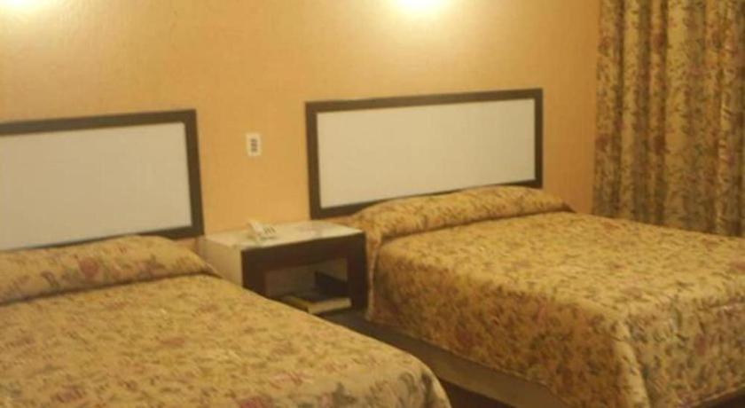 Hotel Del Valle Inn Pachuca Bagian luar foto